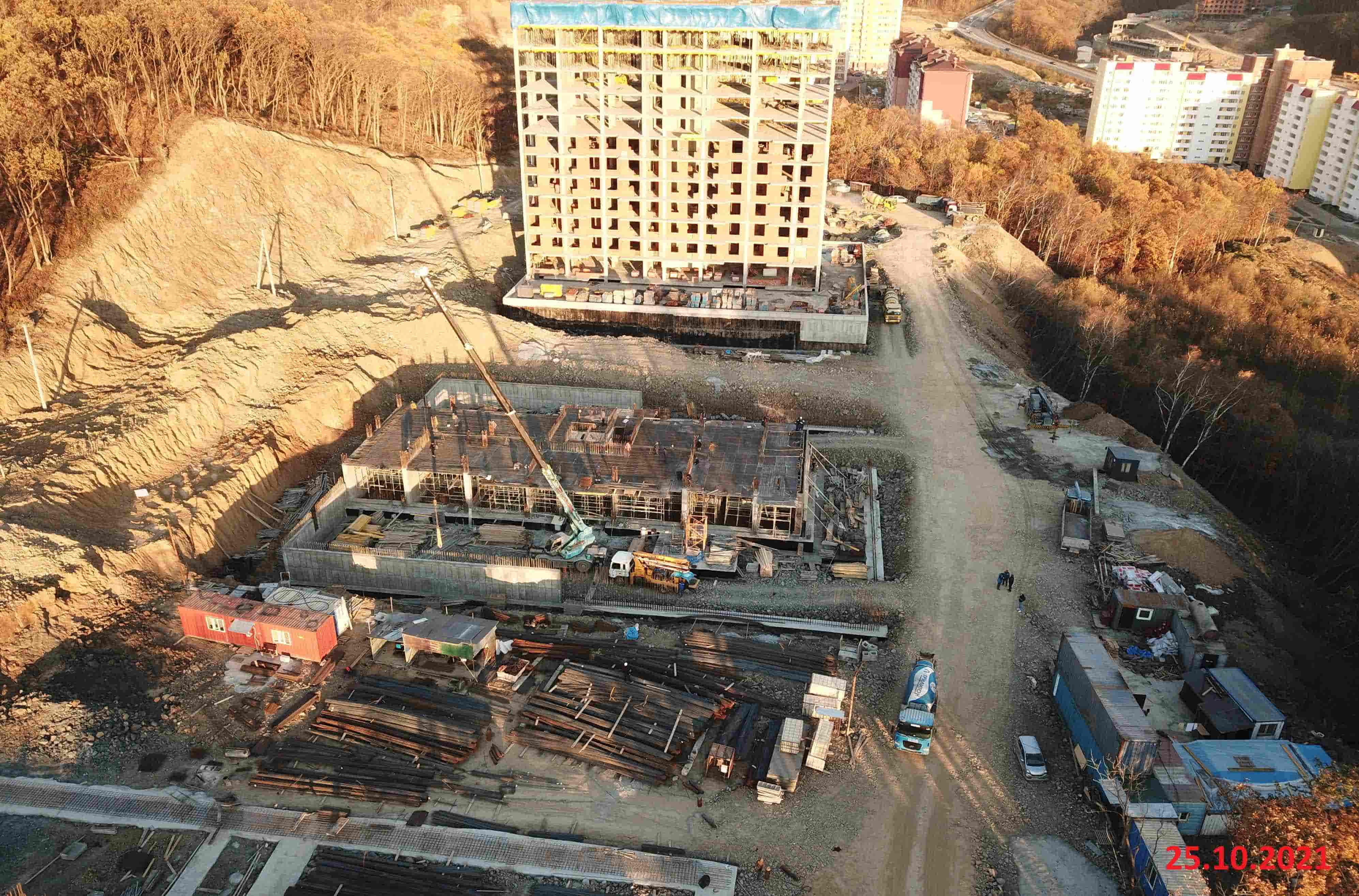 Жилой комплекс Восточный луч 1 очередь, Октябрь, 2021, фото №2